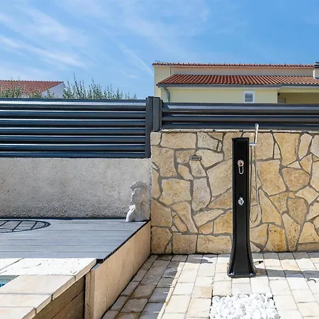 Daire Dora Family Only