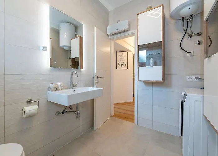 Dora Family Only Appartement *