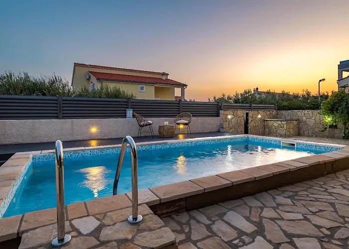 Dora Family Only Appartement *